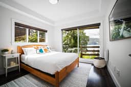 Sitka House - Image 3