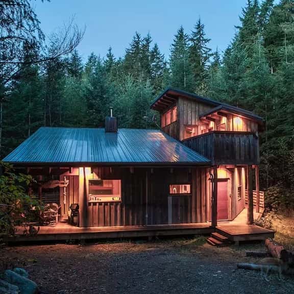 Jordan River Rainforest Cabin & Spa - Image 1