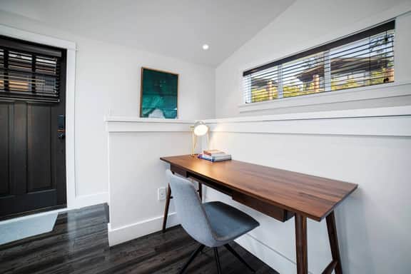 Sitka House - Image 4